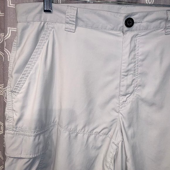 Columbia OMNI-Shade Sun Protection Rip Stop Cargo Shorts Men's 36 - Picture 2 of 10